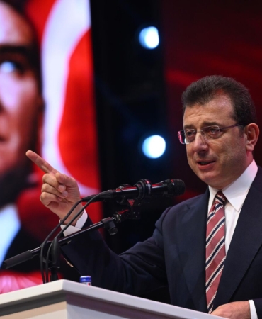 Gözaltındaki Ekrem İmamoğlu'ndan Özgün Açıklama: El Yazısıyla Kaleme Aldığı Notu Paylaştı gozaltindaki-ekrem-imamoglundan-ozgun-aciklama-el-yazisiyla-kaleme-aldigi-notu-paylasti-iSTlXziL.jpg