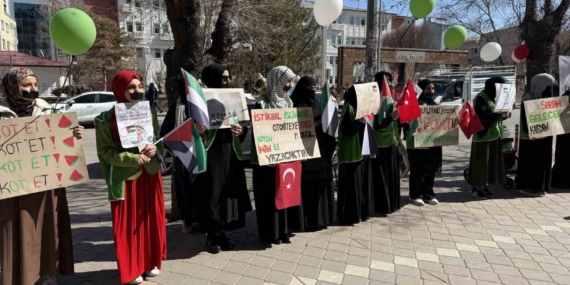 Iğdır’da Gazze İçin Sessiz Protesto