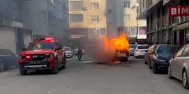 igdirda-ticari-arac-yangini-arac-kullanilamaz-hale-geldi-Bg5MN6IJ.jpg