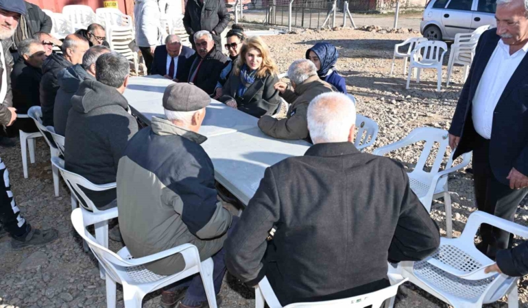 ikizcede-deprem-konutlari-ve-yeni-projeler-hakkinda-bilgilendirme-hDPuND12.jpg