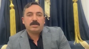 iranin-sifir-noktasinda-gece-bayrami-temizligi-essiz-bir-deneyim-1IIESCei.jpg