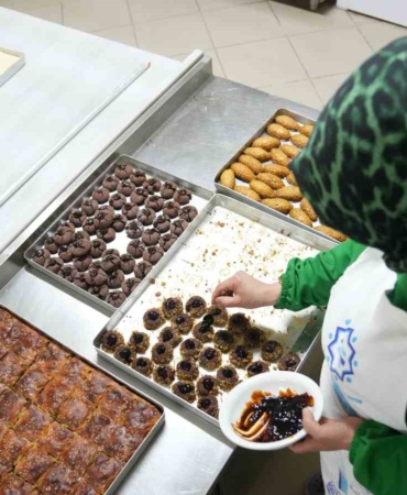kadin-kooperatifinden-essiz-bayram-tatlilari-geleneksel-lezzetler-G4NcvchW.jpg