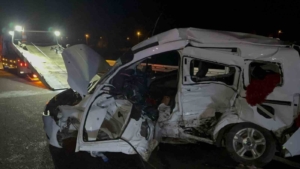 karsta-meydana-gelen-feci-trafik-kazasinda-2-olu-5-yarali-olayin-ayrintilari-ortaya-cikti-nuHmGQFG.jpg