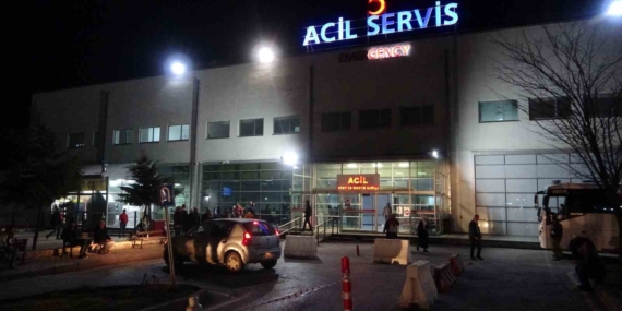 Malatya'da 34 Mahkum Influenza Şüphesiyle Hastaneye Sevk Edildi: Detaylar ve Gelişmeler Malatya’da 34 Mahkum Influenza Şüphesiyle Hastaneye Sevk Edildi: Detaylar ve Gelişmeler