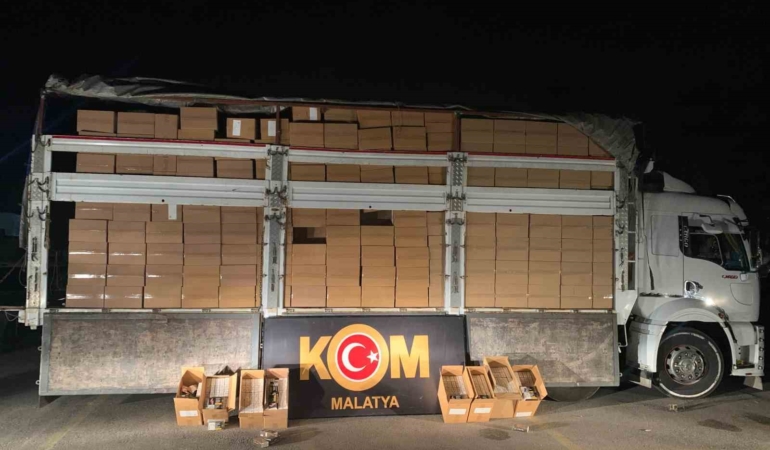 malatyada-7-milyon-250-bin-makaron-yakalandi-sok-edici-detaylar-MMsnxNIW.jpg