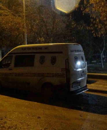 malatyada-insaattan-dusen-isci-hayat-mucadelesi-veriyor-Q4QzabEe.jpg