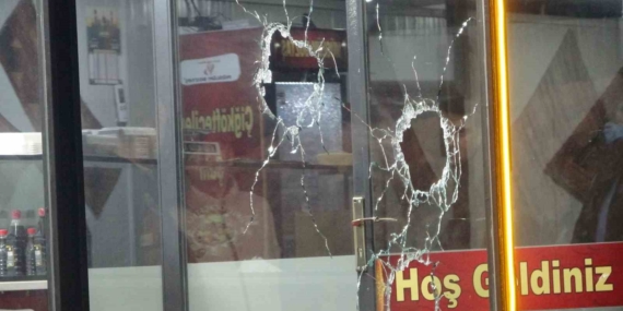 Malatya'da İş Yerine Gerçekleşen Silahlı Saldırı: Detaylar ve Gelişmeler Malatya’da İş Yerine Gerçekleşen Silahlı Saldırı: Detaylar ve Gelişmeler