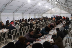 malatyada-ramazan-ayinin-ilk-iftari-coskuyla-acildi-DHkpEFaD.jpg