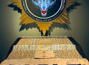 malatyada-torbacilarin-koku-kazindi-13-kisi-tutuklandi-eMh4Q5Jx.jpg