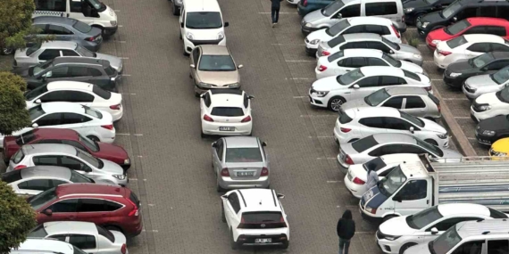Malatya'da Trafiğe Kayıtlı Araç Sayısı Rekor Kırdı: 236 Bini Geçti! Malatya’da Trafiğe Kayıtlı Araç Sayısı Rekor Kırdı: 236 Bini Geçti!