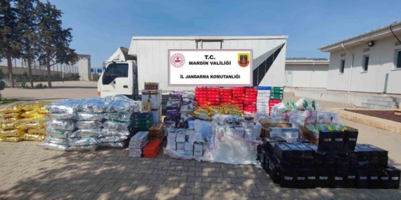 Mardin'de 5 Milyon TL Değerinde Kaçak Eşyalar Ele Geçirildi: Şok Detaylar! Mardin’de 5 Milyon TL Değerinde Kaçak Eşyalar Ele Geçirildi: Şok Detaylar!