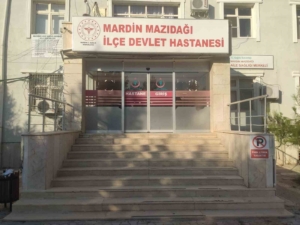 mardinde-minibus-ve-kamyonet-carpismasi-13-yarali-UWTqsHzI.jpg