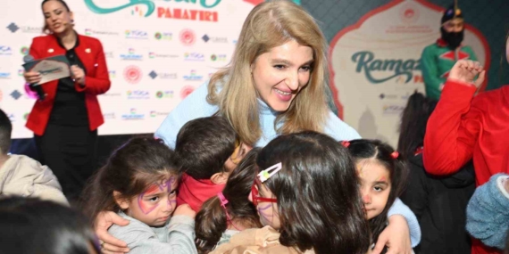 Milletvekili Ölmeztoprak, Çocukların Neşesine Ortak Oldu: Eğlenceli Anlar Paylaşıldı