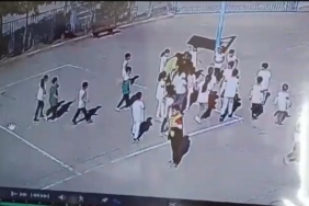 nefes-borusuna-seker-kacan-ogrenci-heimlich-manevrasi-ile-hayata-donduruldu-uYgvEvf7.jpg