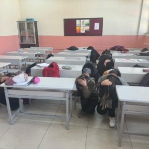 ozalpta-deprem-haftasi-kapsaminda-tatbikat-gerceklestirildi-BfKPHzRH.jpg