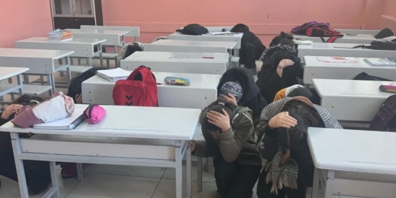 Özalp'ta Deprem Haftası Kapsamında Tatbikat Gerçekleştirildi Özalp’ta Deprem Haftası Kapsamında Tatbikat Gerçekleştirildi