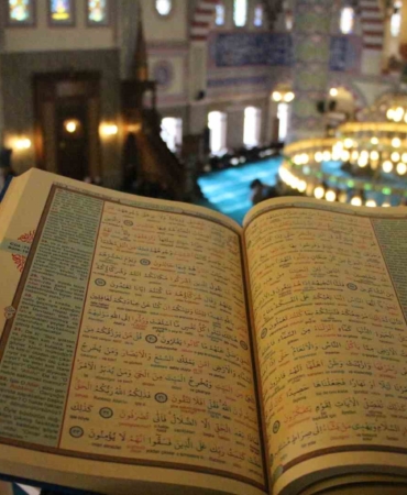 ramazan-ayinda-vanda-mukabele-gelenegi-canlaniyor-7bTR3njU.jpg