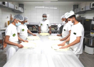 ramazan-bayrami-icin-gaziantep-baklavasinda-yogun-mesai-basladi-K71Kmtpe.jpg