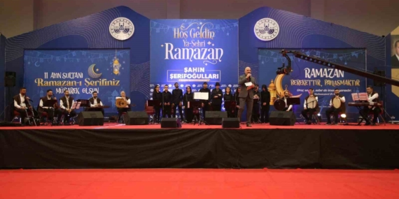 Ramazan Etkinliklerinde Engelsiz Yaşam Korosu ve Tasavvuf Topluluğunun Unutulmaz Performansı Ramazan Etkinliklerinde Engelsiz Yaşam Korosu ve Tasavvuf Topluluğunun Unutulmaz Performansı