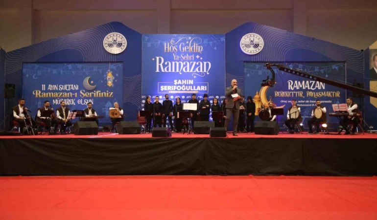 ramazan-etkinliklerinde-engelsiz-yasam-korosu-ve-tasavvuf-toplulugunun-unutulmaz-performansi-E1j2jUJW.jpg