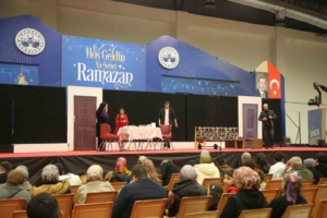 ramazan-etkinliklerinde-unutulmaz-tiyatro-gosterimi-Hfkz3gZS.jpg