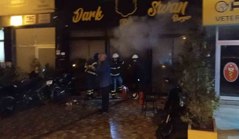 siirtte-is-yerinde-yangin-panigi-IHuXTBfC.jpg