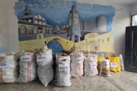 silvanli-ogrencilerden-bir-avuc-iyilik-projesi-ile-anlamli-bir-dayanisma-hikayesi-I3ml7NHk.jpg