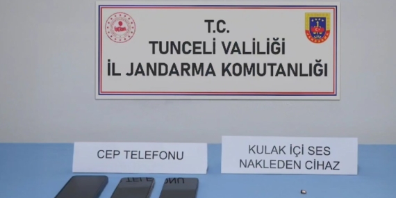 Sürücü Belgesi Sınavında Jandarmadan Şok Kopya Operasyonu! Sürücü Belgesi Sınavında Jandarmadan Şok Kopya Operasyonu!