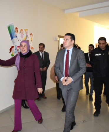 tusba-kaymakami-musa-goktastan-saglik-mudurlugu-ziyareti-dp6DP7Sp.jpg