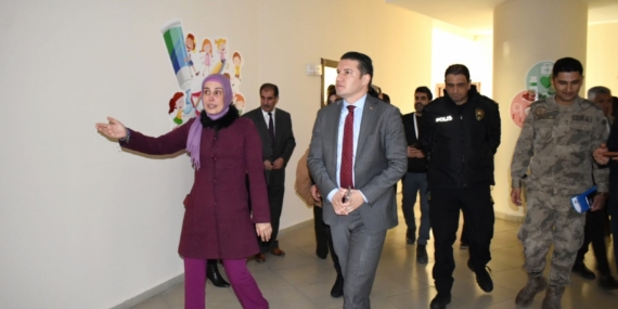 Tuşba Kaymakamı Musa Göktaş'tan Sağlık Müdürlüğü Ziyareti Tuşba Kaymakamı Musa Göktaş’tan Sağlık Müdürlüğü Ziyareti