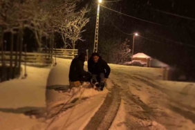 uzunderede-genclerin-kis-eglencesi-kdKcy528.jpg