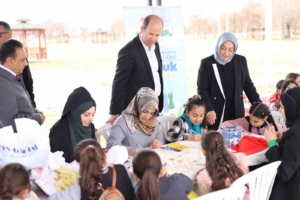 van-buyuksehir-belediyesinden-sifir-atik-temali-tekstil-ve-moda-etkinligi-1Ycce23j.jpg
