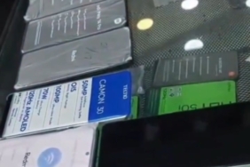 vanda-18-milyon-tl-degerinde-143-kacak-cep-telefonu-ele-gecirildi-OwlE9DIv.jpg