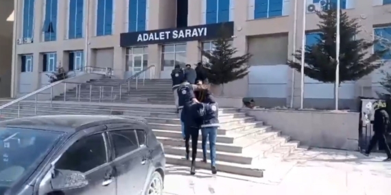 Van'da Üç Organizatör Gözaltına Alındı ve Tutuklandı Van’da Üç Organizatör Gözaltına Alındı ve Tutuklandı