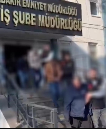 229-milyonluk-vurgun-sahte-web-sitesine-karekod-operasyonu-ile-18-gozalti-TlND38Vs.jpg