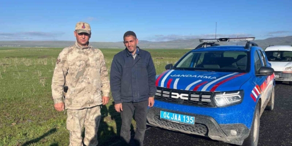 Ağrı'da Kayıp Vatandaş Jandarma Ekiplerinin Başarılı Çalışmalarıyla Bulundu Ağrı’da Kayıp Vatandaş Jandarma Ekiplerinin Başarılı Çalışmalarıyla Bulundu