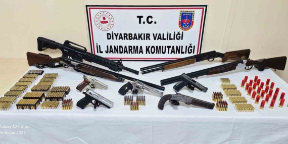 Arazi Anlaşmazlığı: 2 Aile Arasında Patlak Veren Silahlı Çatışmada 3 Yaralı Arazi Anlaşmazlığı: 2 Aile Arasında Patlak Veren Silahlı Çatışmada 3 Yaralı