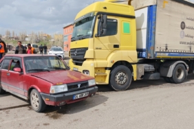 askalede-tirin-otomobili-surukledigi-kaza-3-yarali-KUty94Um.jpg
