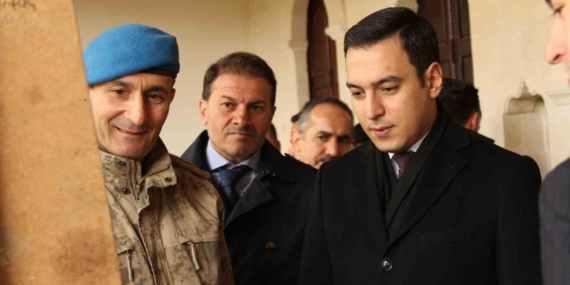 Atatürk’ün Silvan’a Gelişi İçin Özel Resim Sergisi: Anılar ve Hatıralar Atatürk’ün Silvan’a Gelişi İçin Özel Resim Sergisi: Anılar ve Hatıralar