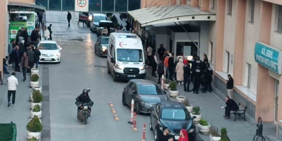 Batman'da Bahçede Oturan Adam, Maganda Kurşunuyla Yaralandı! Olayın Ardındaki Gizemler Batman’da Bahçede Oturan Adam, Maganda Kurşunuyla Yaralandı! Olayın Ardındaki Gizemler