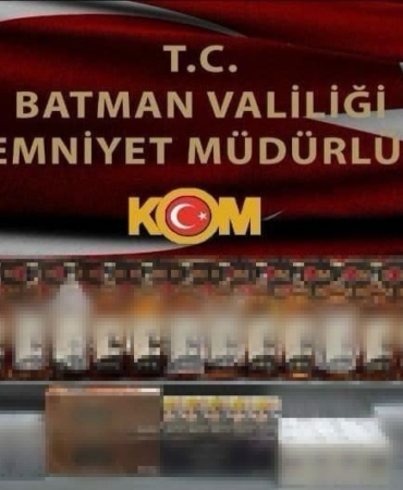 batmanda-kacak-sigara-ve-alkol-operasyonu-yuzlerce-paket-ele-gecirildi-54LHUuD5.jpg