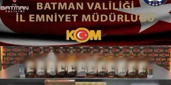 Batman'da Kaçak Sigara ve Alkol Operasyonu: Yüzlerce Paket Ele Geçirildi Batman’da Kaçak Sigara ve Alkol Operasyonu: Yüzlerce Paket Ele Geçirildi
