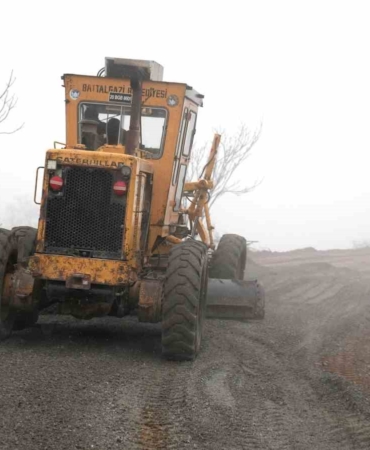 battalgazi-belediyesinden-3-kilometrelik-yol-iyilestirme-projesi-EvlaZgqu.jpg