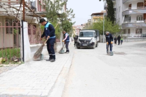 battalgazide-temizlik-seferberligi-tum-hiziyla-devam-ediyor-aS6QNhKm.jpg