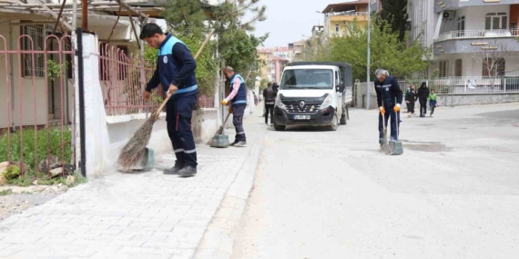 Battalgazi'de Temizlik Seferberliği Tüm Hızıyla Devam Ediyor Battalgazi’de Temizlik Seferberliği Tüm Hızıyla Devam Ediyor