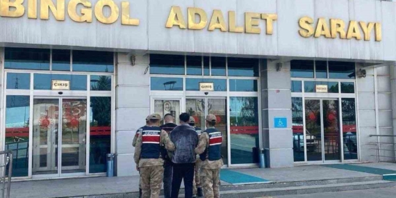 Bingöl’de Hapis Cezası Bulunan İki Şahıs Elde Edildi Bingöl’de Hapis Cezası Bulunan İki Şahıs Elde Edildi