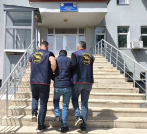 bingolde-hapis-cezasi-bulunan-zanli-yakalandi-olayin-detaylari-sBXbWHEK.jpg