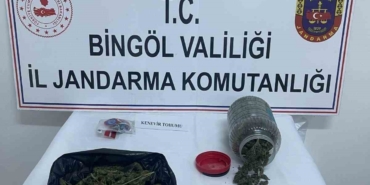 bingolde-uyusturucu-operasyonu-yilin-en-buyuk-baskini-UEkpnaMn.jpg