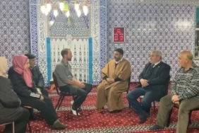 cek-cumhuriyetinden-gelen-gezgin-taslicayda-islami-secti-y9fLNf2A.jpg