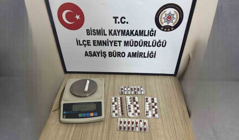 diyarbakirda-9-yil-hapis-cezasi-olan-sahisin-yakalanma-ani-DDDkFiFw.jpg